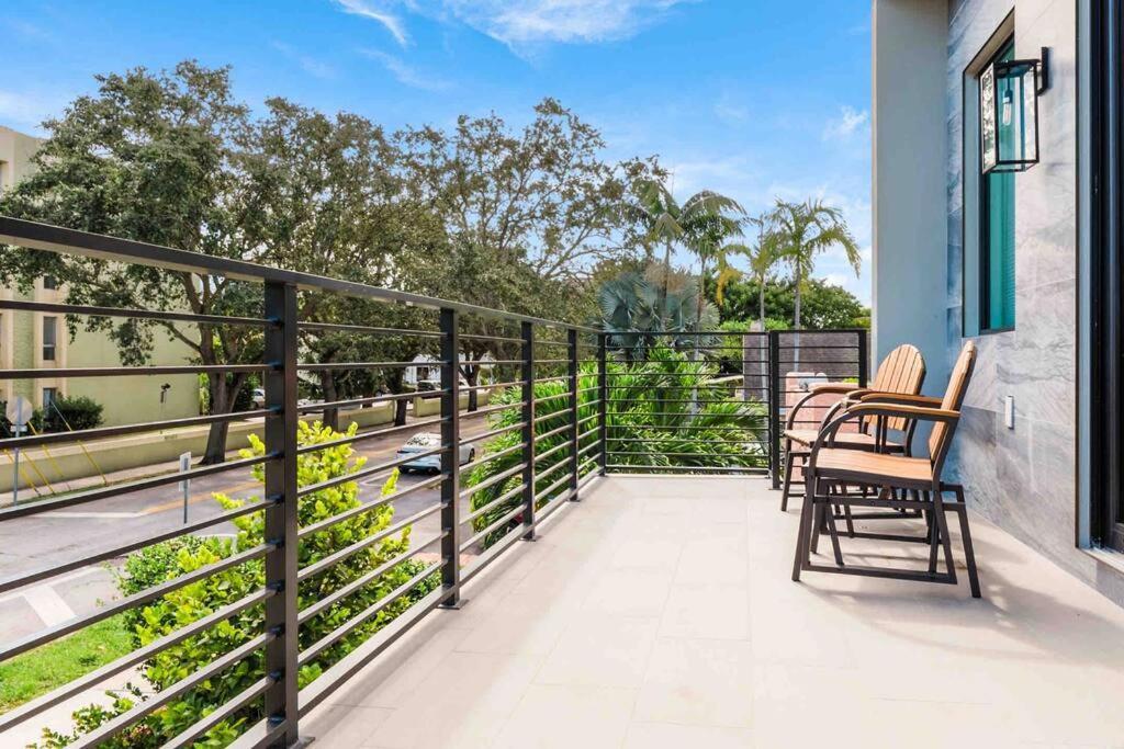 Luxury Paradise Walk To Las Olas -5 Mins To Beach Fort Lauderdale Dış mekan fotoğraf